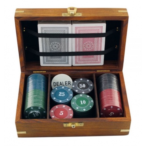 Karty-poker v dřevěné krabičce